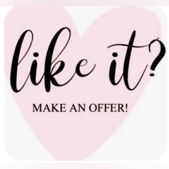 Roberto Cavalli White Tee with reddish and Yellow Eagle Graphic - Picture 9 of 10